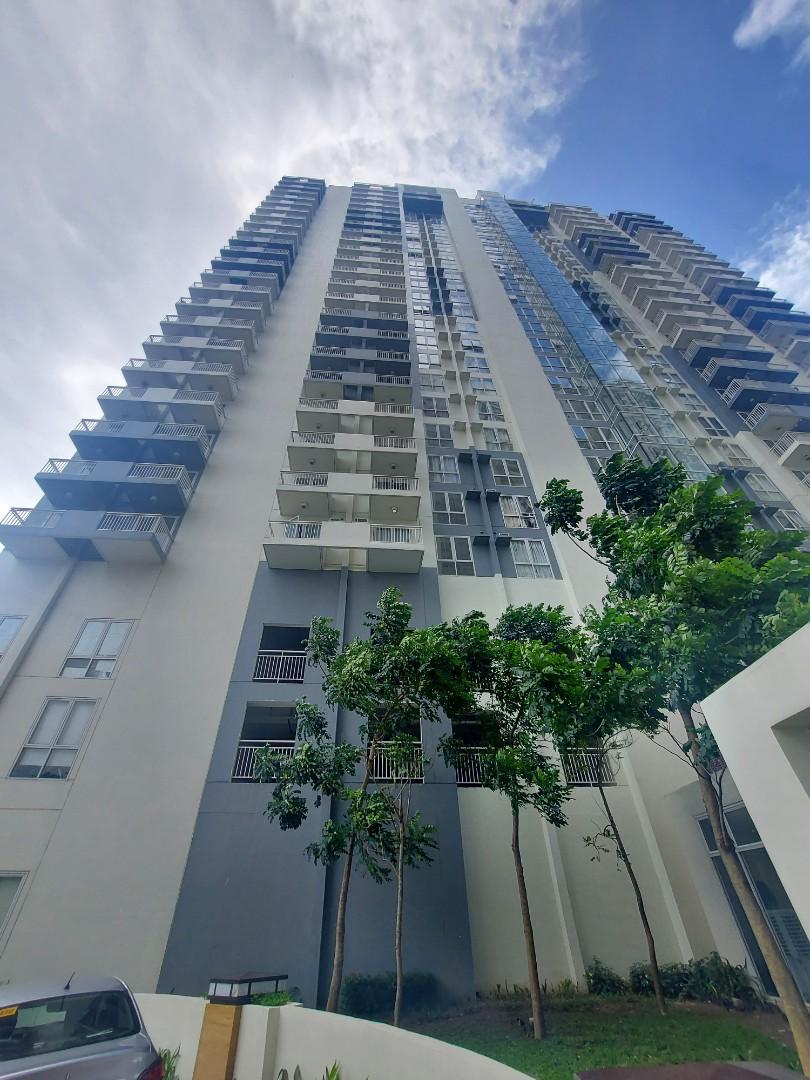 Sky-High Living in Penthouse Apartments in Singapore - Urban Penthouse Residences