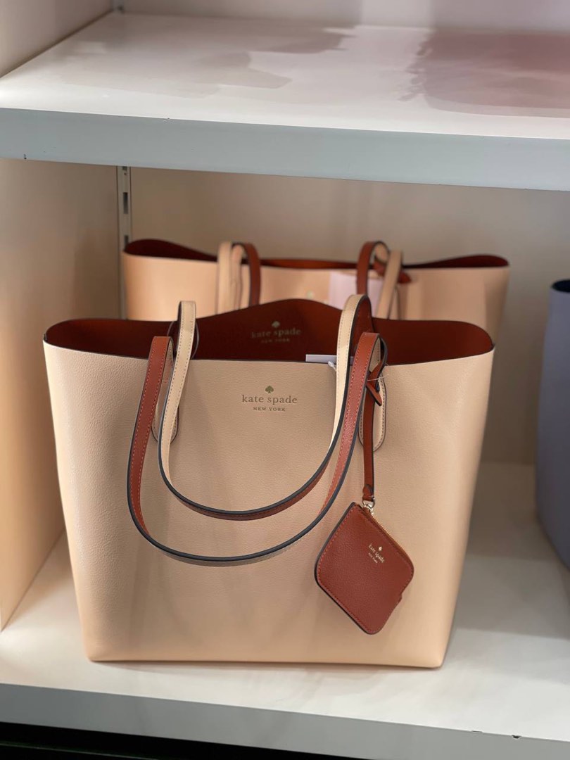 Kate Spade Ava Reversible Tote in Crisp Peach, Luxury, Bags & Wallets on  Carousell