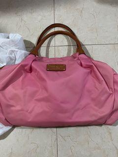 Kate spade bag. (Yellowing condition)