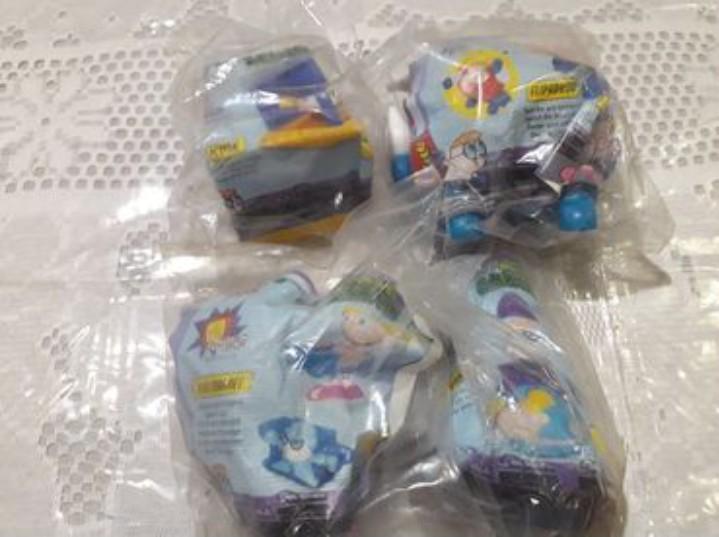 Kiddie Meal Year 2000 Dexter's Laboratory Sealed (Category: Children's Books) located in Quezon City. Submitted by senseirokyudan (Listing ID 1182727984, Image 1). Description: Kiddie Meal Year 2000 Dexter's laboratory Note: 2 items left for 1K Kindly PM Me for more details Thank You And God Bless.