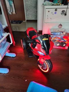 (Category: ) located in . Submitted by skywrx (Listing ID 1182721174, Image 1). Description: .
