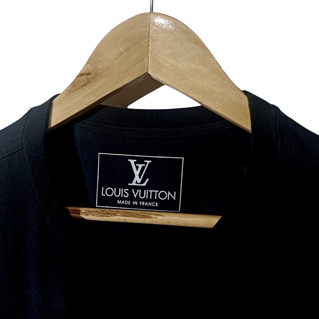 Louis Vuitton Equipe 2018 Shirt (Black) - 30 L 22 W, Men's Fashion, Tops &  Sets, Tshirts & Polo Shirts on Carousell