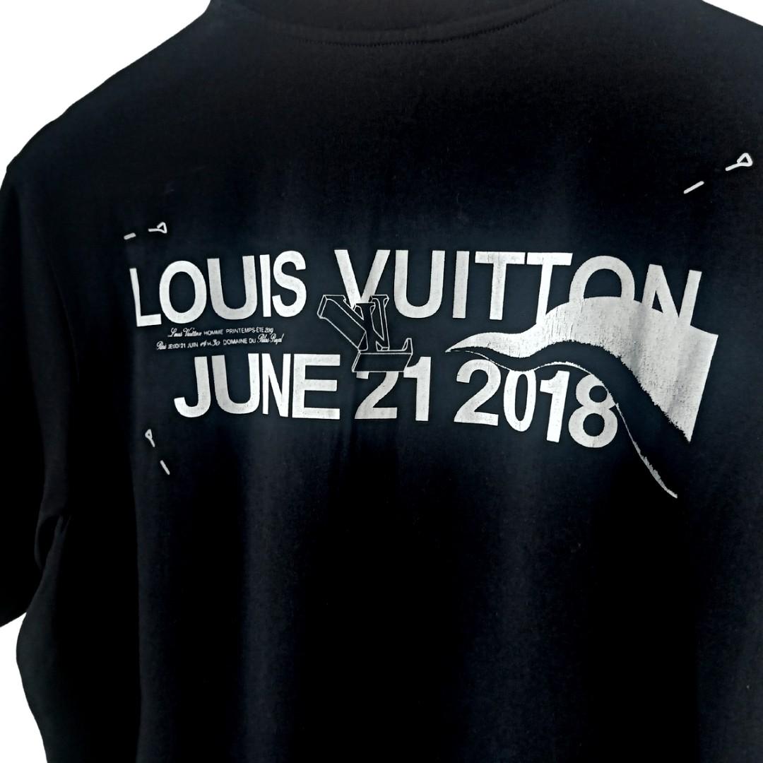 Louis Vuitton Equipe 2018 Shirt (Black) - 30 L 22 W, Men's Fashion, Tops &  Sets, Tshirts & Polo Shirts on Carousell