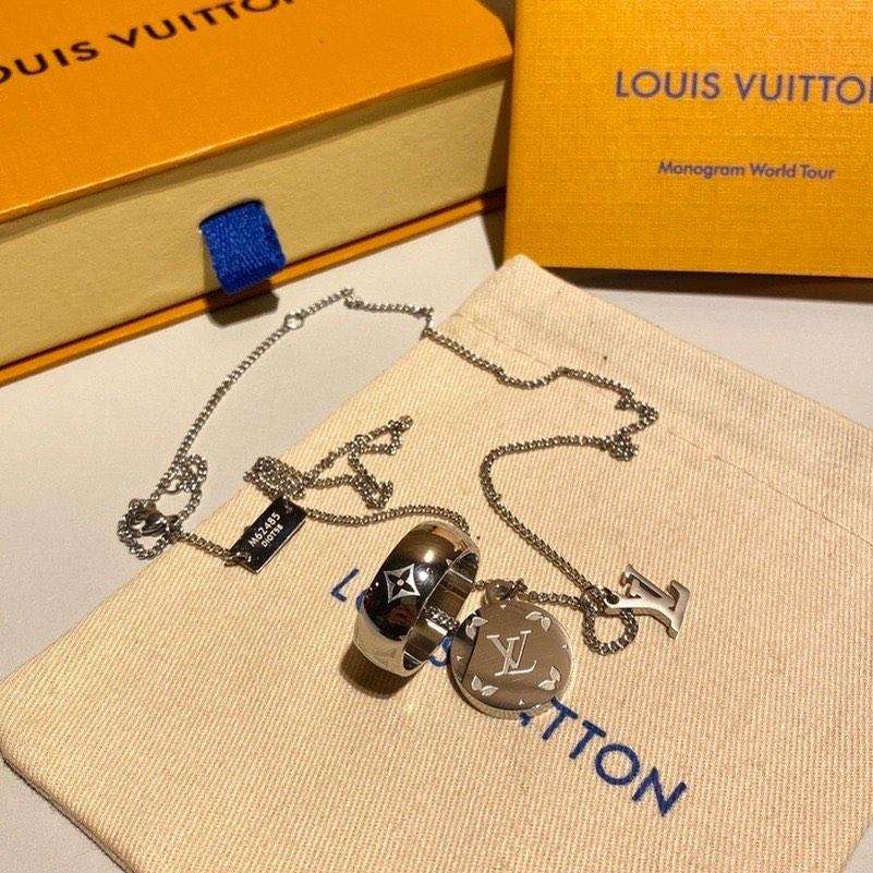 Louis Vuitton Monogram Ring Necklace M62485 Necklace Ring Free Shipping  [Used]