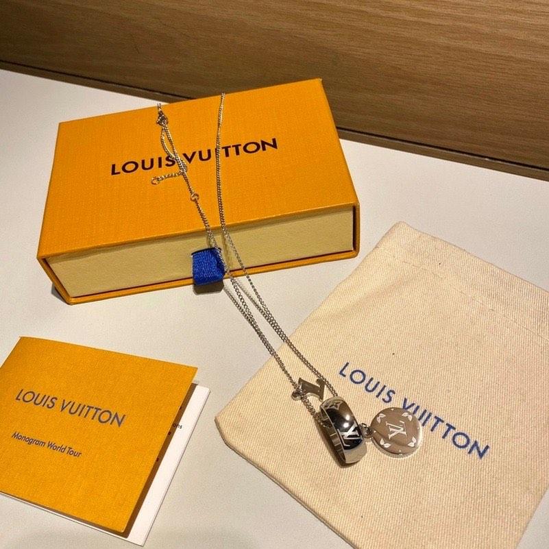 Louis Vuitton Louis Vuitton Monogram Ring Necklace Silver P14204