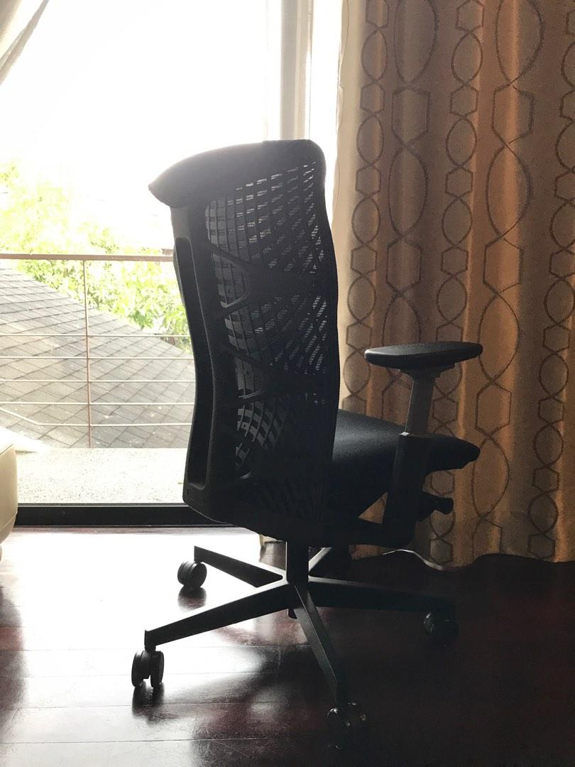Mesh office chair Merryfair Reya, Furniture & Home Living, Furniture