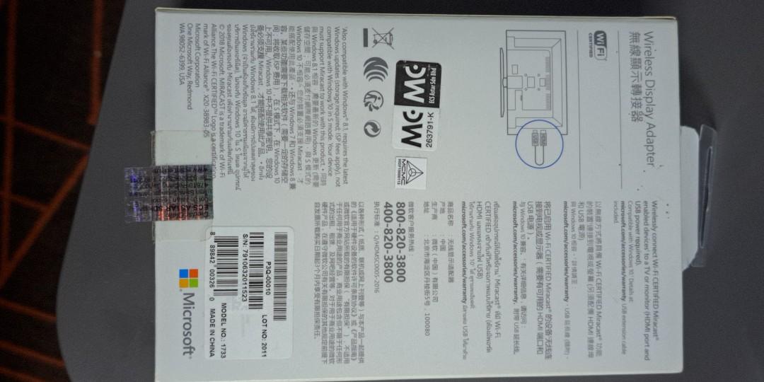 Microsoft UTH-00010 4k Miracast Adapter Black
