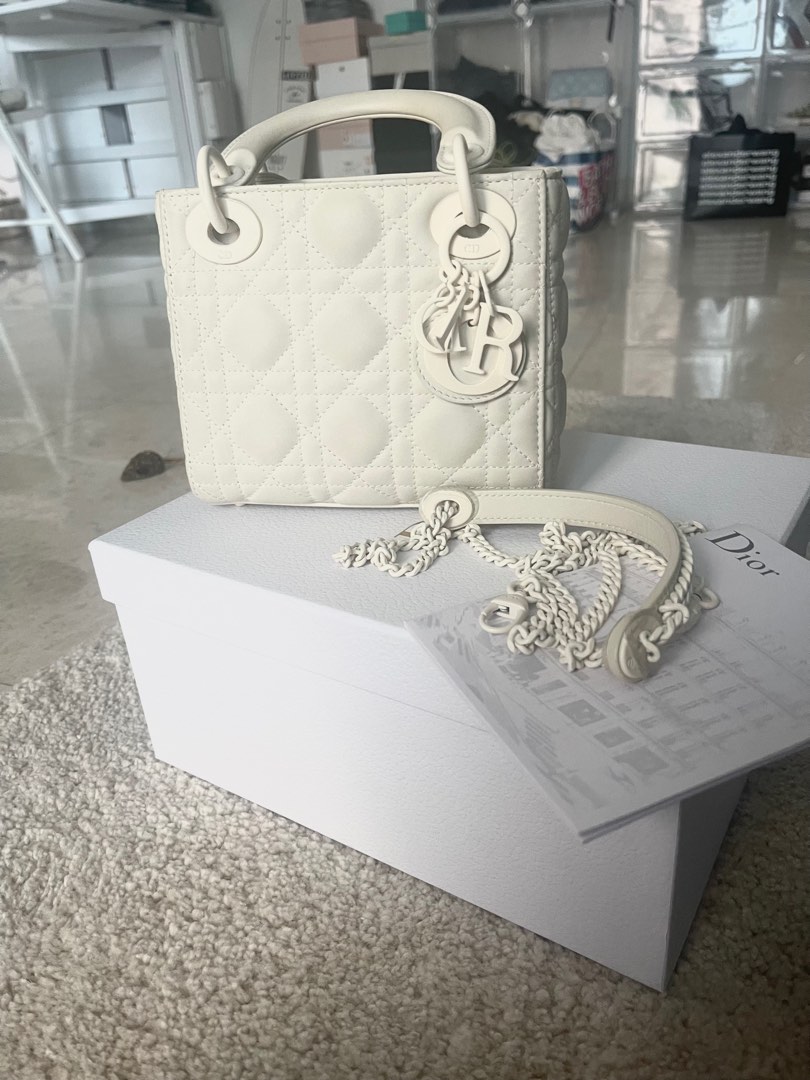 Lady dior shop matte white