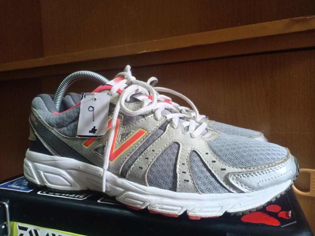 NEW BALANCE 450 V2 RUNNING Men s Fashion Footwear Sneakers on