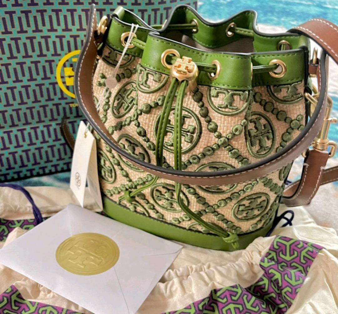 Tory burch 2024 green fur bag