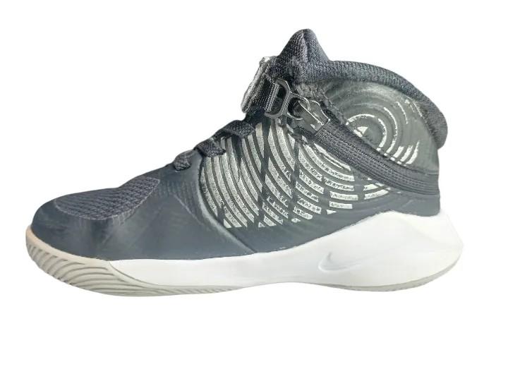 team hustle d9 basketball shoe