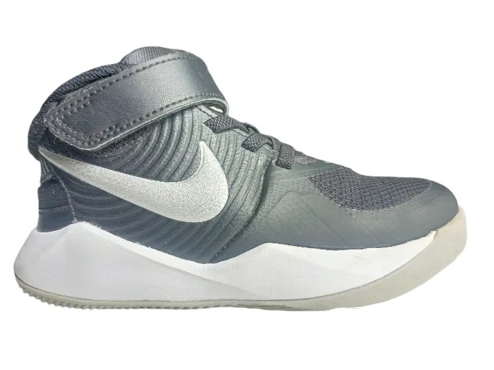 team hustle d9 basketball shoe