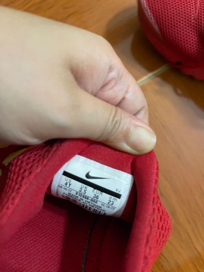 boys nike red shoes
