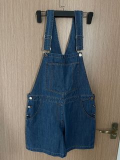 (Category: ) located in . Submitted by HR0831 (Listing ID 1182889637, Image 1). Description: .