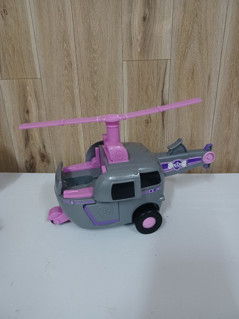 Paw patrol skye deluxe hot sale helicopter