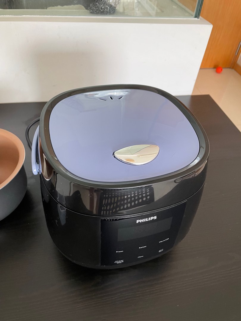 Philips Rice Cooker 0.7l - HD3060, TV & Home Appliances, Kitchen ...