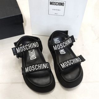 Moschino slippers sale outlet
