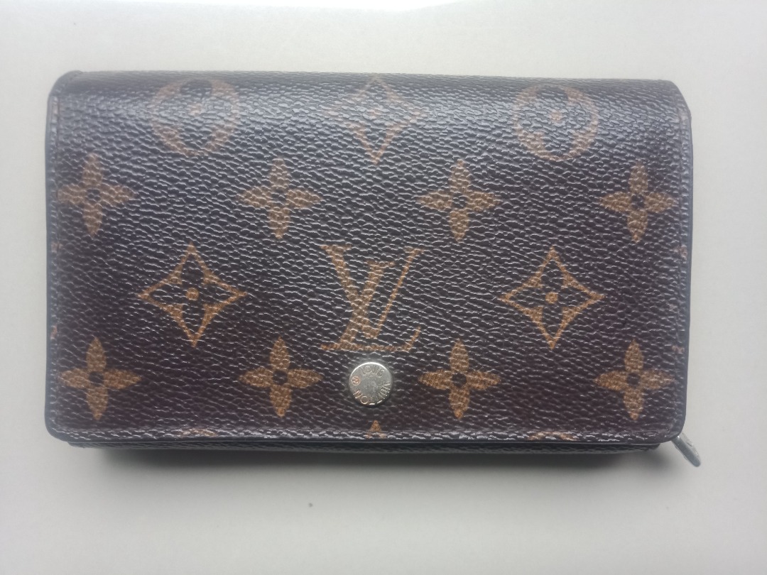 LOUIS VUITTON Monogram Canvas Porte Monnaie Wallet #27027 – ALL YOUR BLISS