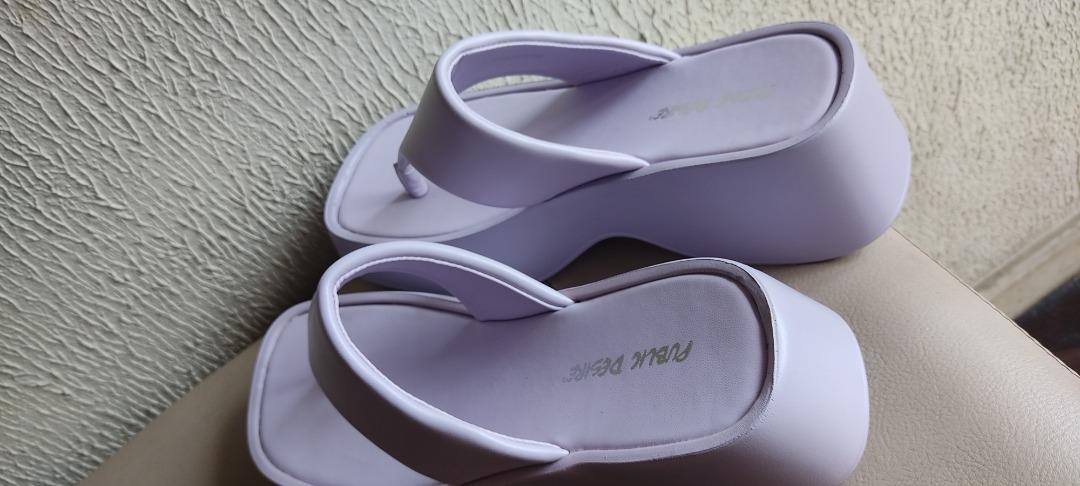 Public desire sales slippers