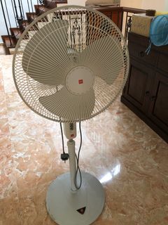 (Category: ) located in . Submitted by flavadad (Listing ID 1182788731, Image 1). Description: .