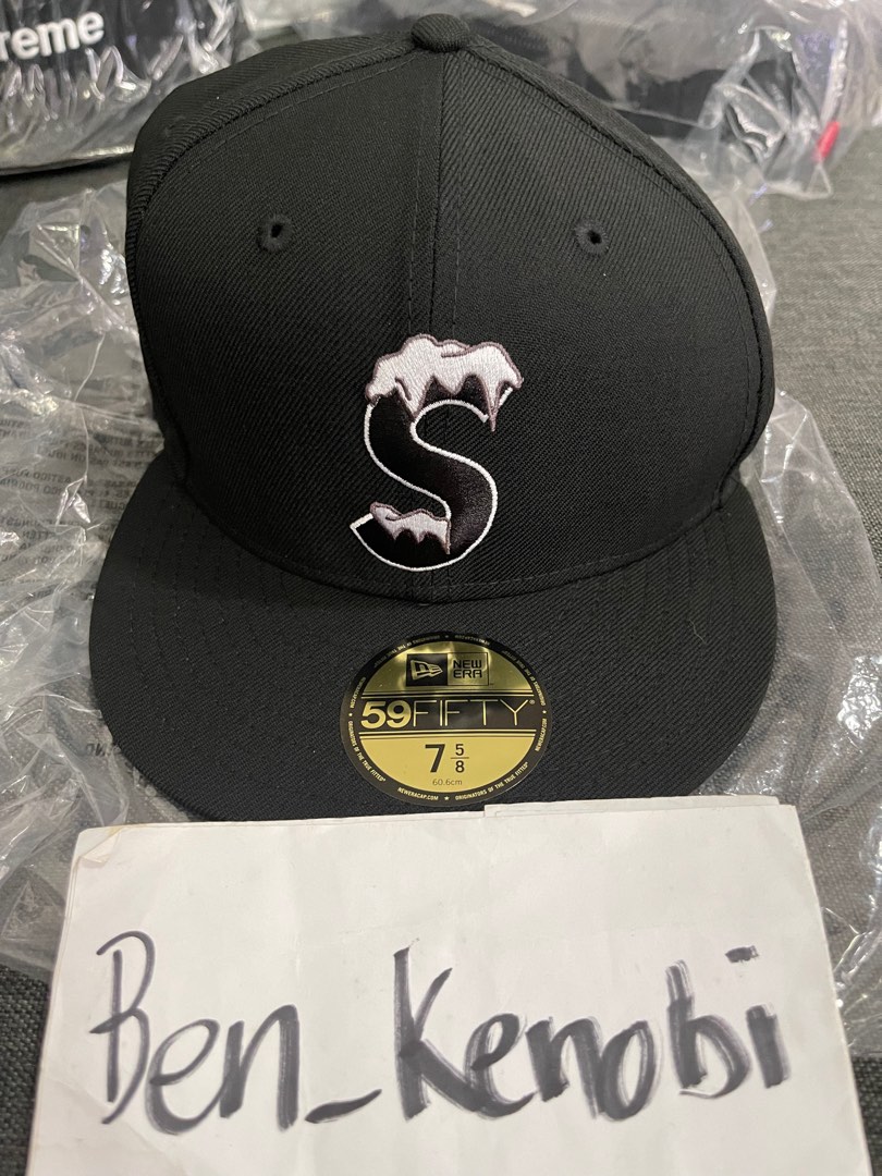 Supreme S Logo New Era - black - 7 5/8, Men