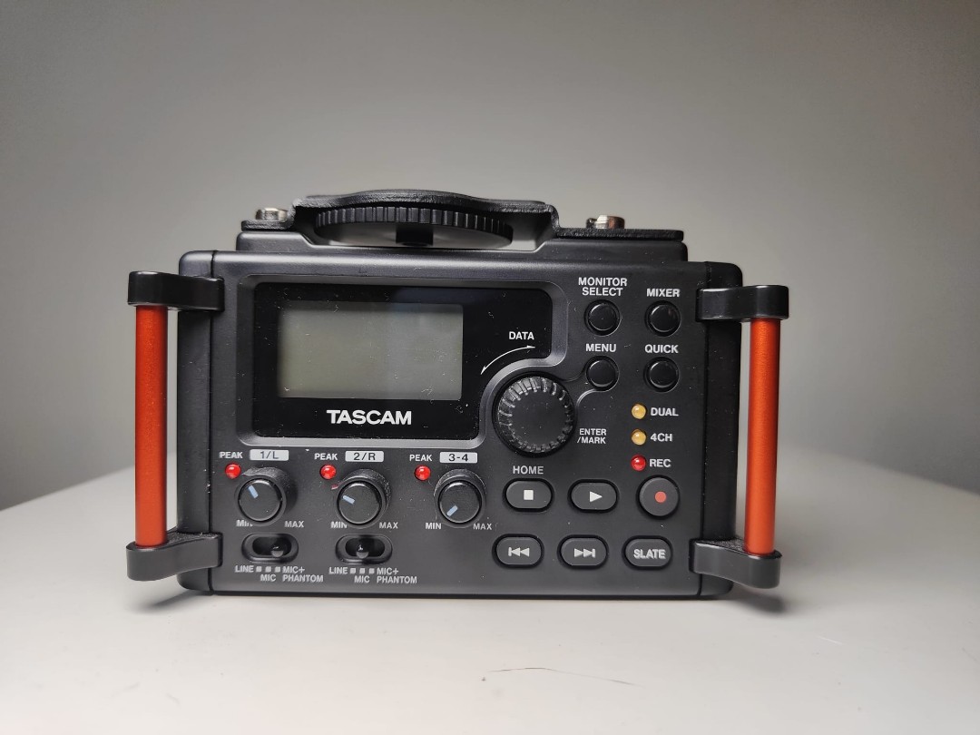 Tascam　Accessories　DR-60DMKII　DSLR,　on　4-Channel　Audio,　Portable　Audio　Audio　Recorder　for　Portable　Carousell