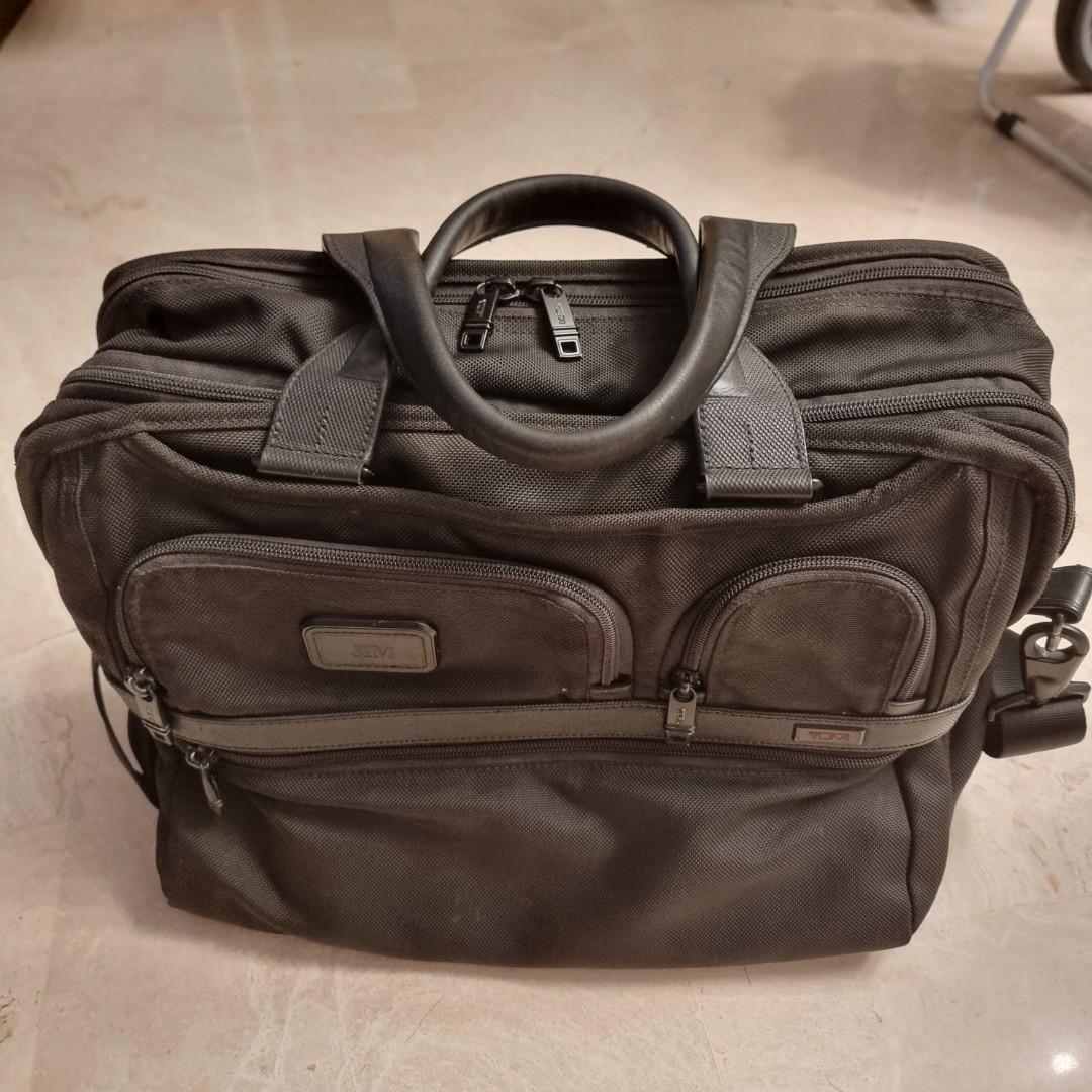 Tumi Expandable (Replace with your new initials), Computers & Tech