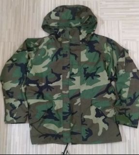 （分類：）位於 。 由 markhitcom_hongkong 提交（商品編號 1182791764，圖片 1）。簡介： 。