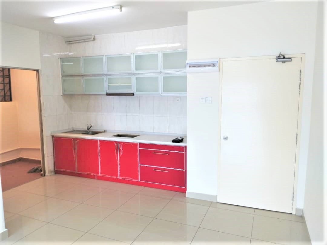 [WTR] Connaught Avenue Condo MRT Maxim UCSI Leisure mall, Property