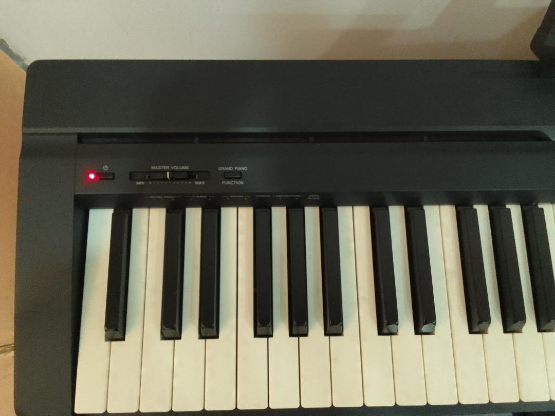 Yamaha P35 digital piano, Hobbies & Toys, Music & Media, Musical ...