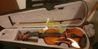 4/4 Violin for Sale!!!