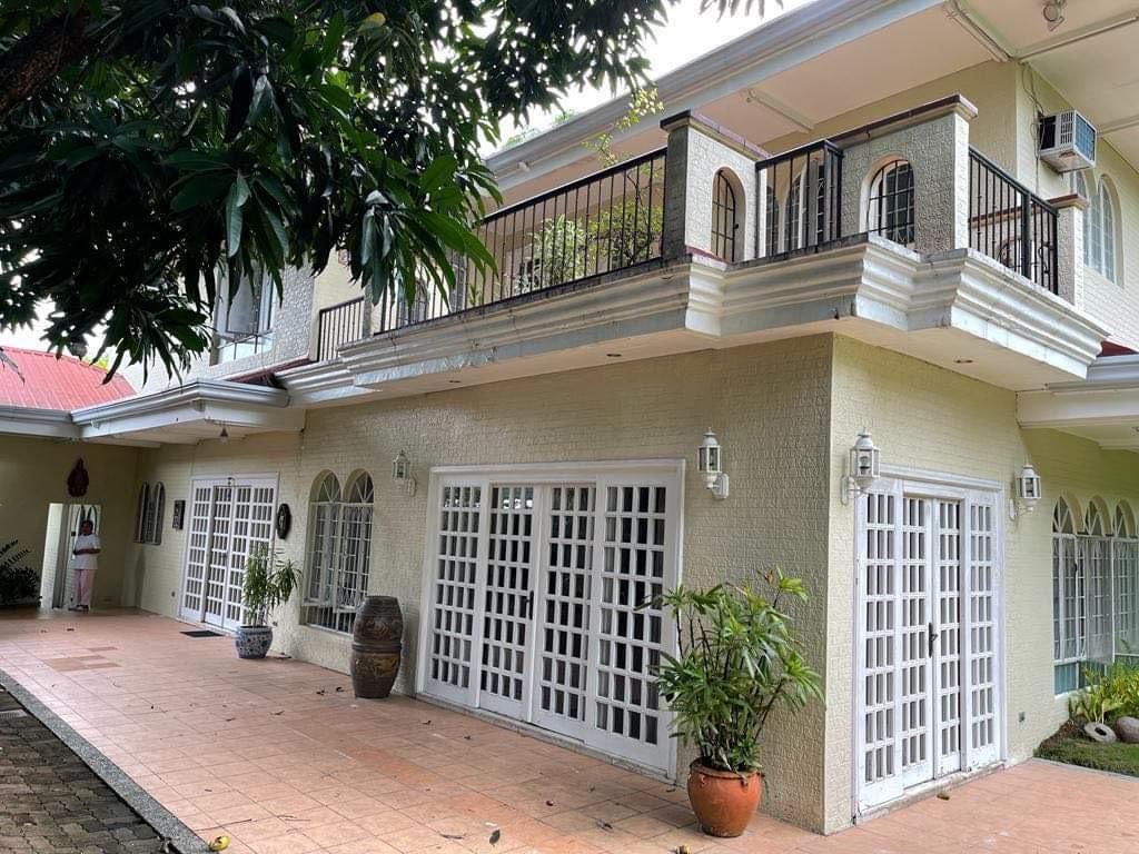 991 sqm AYALA ALABANG House & Corner Lot for Sale Alabang, Muntilupa