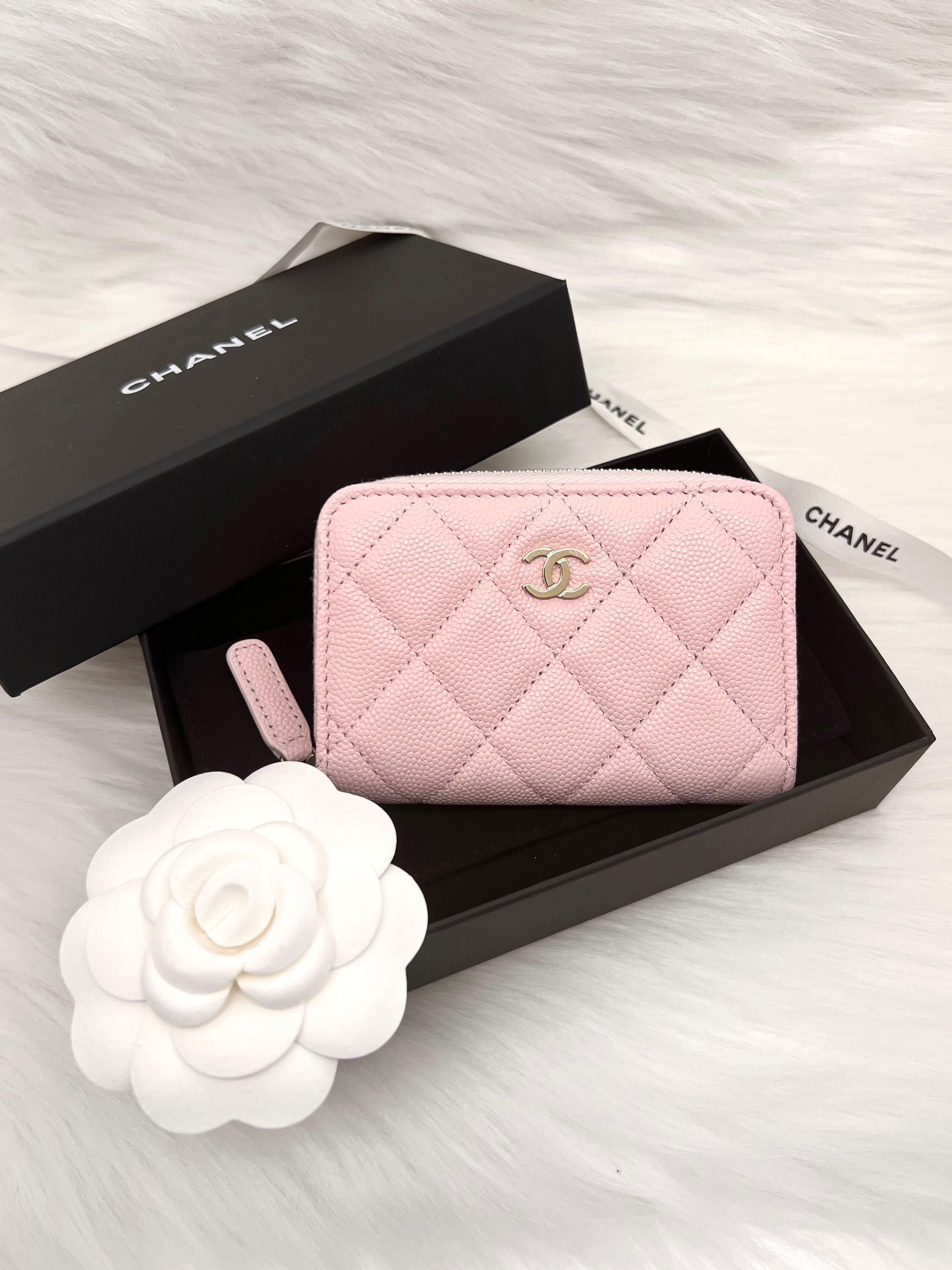 🌸22B/22S 櫻花粉Chanel Classic Card Holder Sakura Pink 卡包, 女裝, 手袋及銀包, 銀包、卡片套-  Carousell