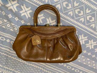 日本購回手工皮革職人小店真皮扣包醫生包 珠扣大開口復古vintage