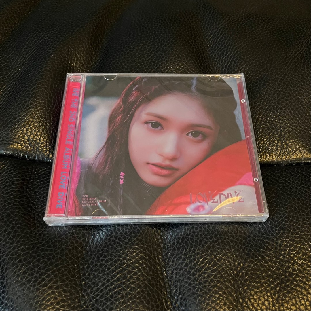 全新 IVE Love Dive Jewel Case (Leeseo 個人封面), 興趣及遊戲, 音樂樂器 & 配件, 音樂與媒體 CD 及 DVD Carousell