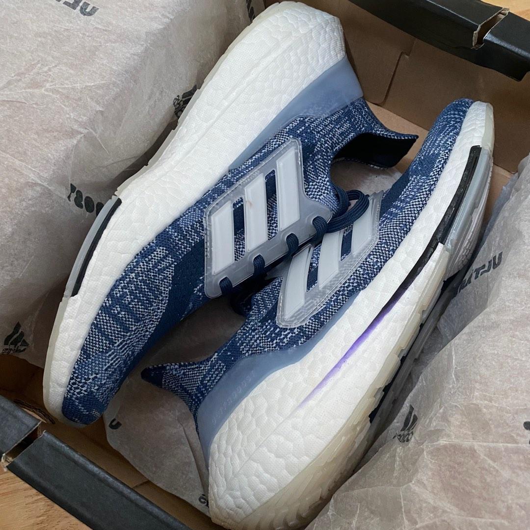 Ultra boost blue heel discount
