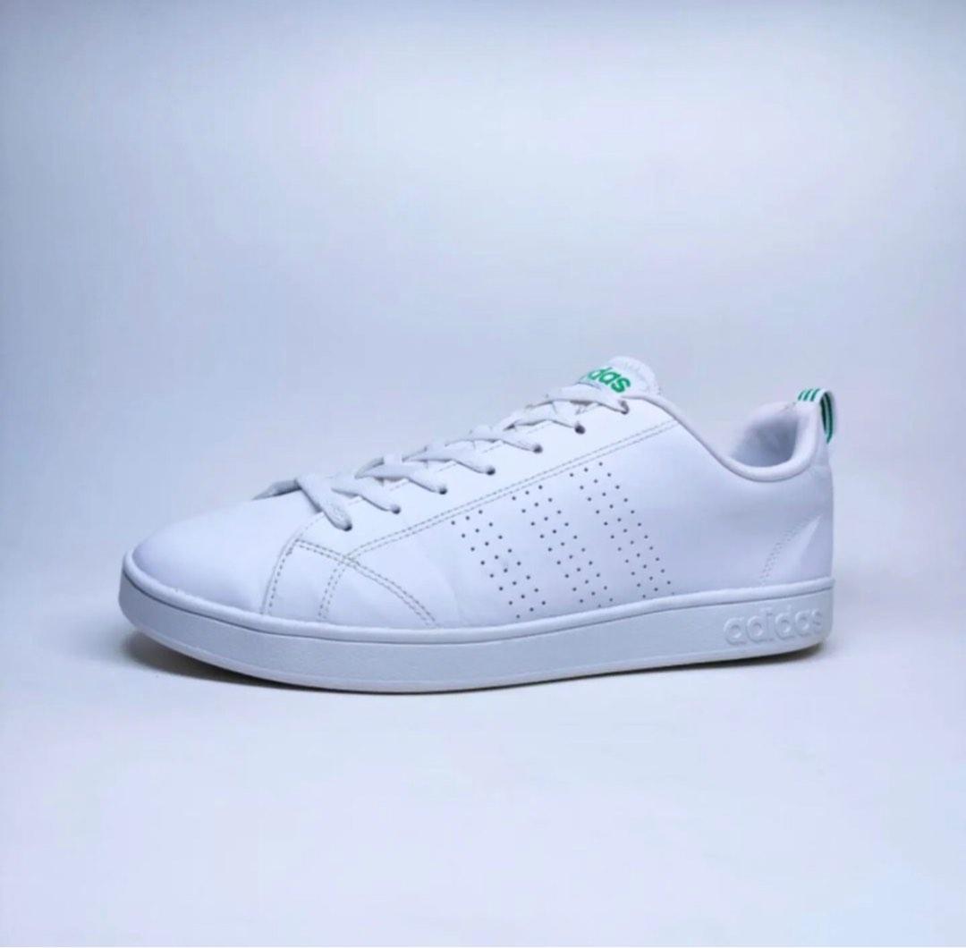 Adidas advantage 2025 vs cl k