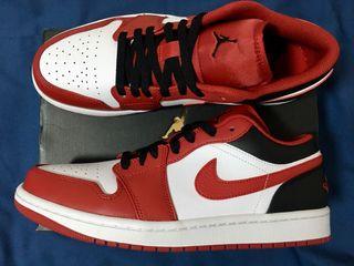 US 9 / US 10 Men Air Jordan 1 Low ‘Bulls’
