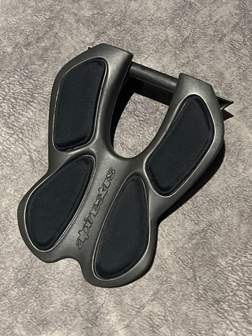 Alpinestar Neck Brace, Everything Else, Others on Carousell