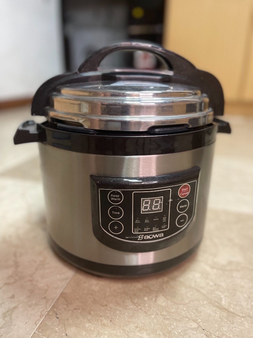 Aowa pressure cooker, TV & Home Appliances, Kitchen Appliances, Cookers