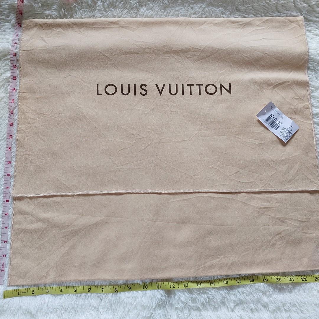Authentic Louis Vuitton LV Neverfull GM tote bag (Category: Luxury Bags & Wallets) located in Manila. Submitted by jfluxury.co (Listing ID 1182954555, Image 2). Description: excellent condition no flaws bought in Japan 💯% Authentic. Money back guarantee . Clean and ready to use na po .😊.