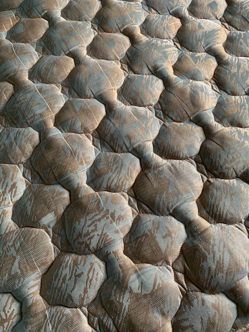 Bed Lion King size Mattress, Furniture & Home Living, Furniture, Bed