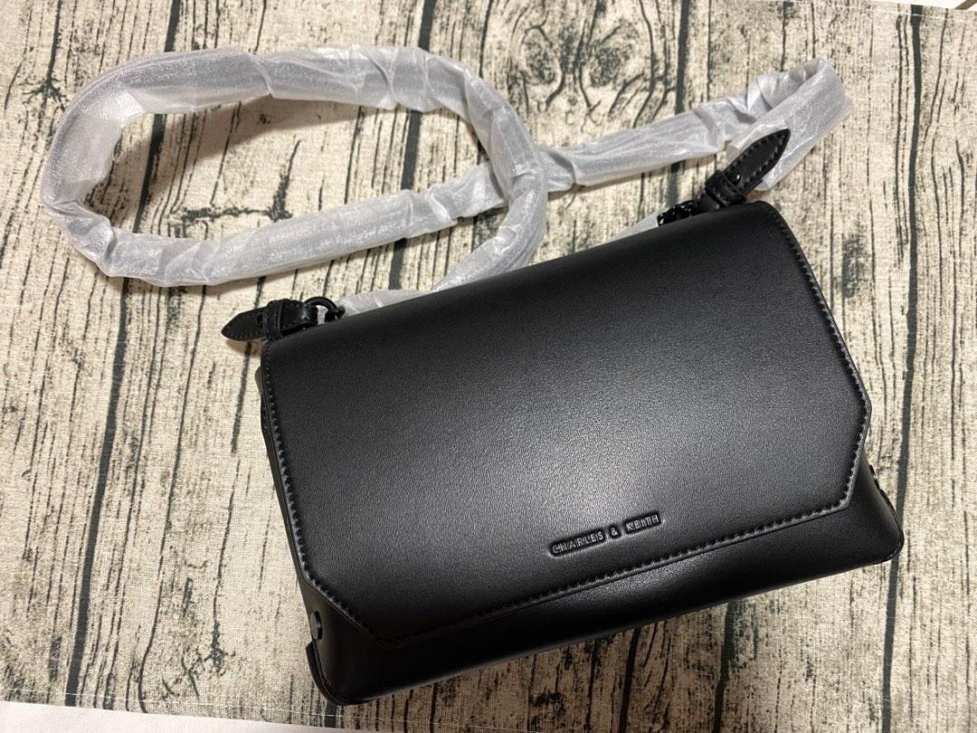Sling bag charles and online keith terbaru