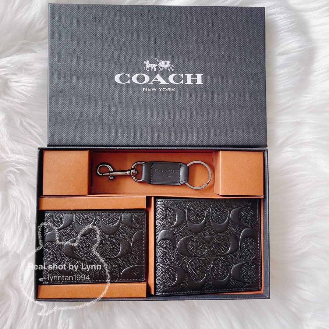 Coach Men Wallet Card Holder NEW, Men's Fashion, Watches
