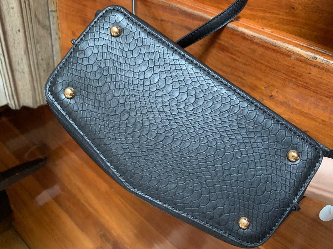 Dune dinidarrow black new arrivals cross body bag