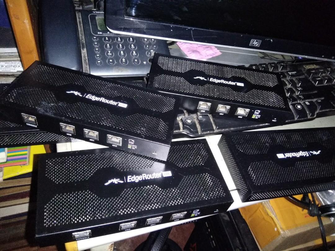 EDGE ROUTERS LITE with power adaptor, Computers & Tech, Office