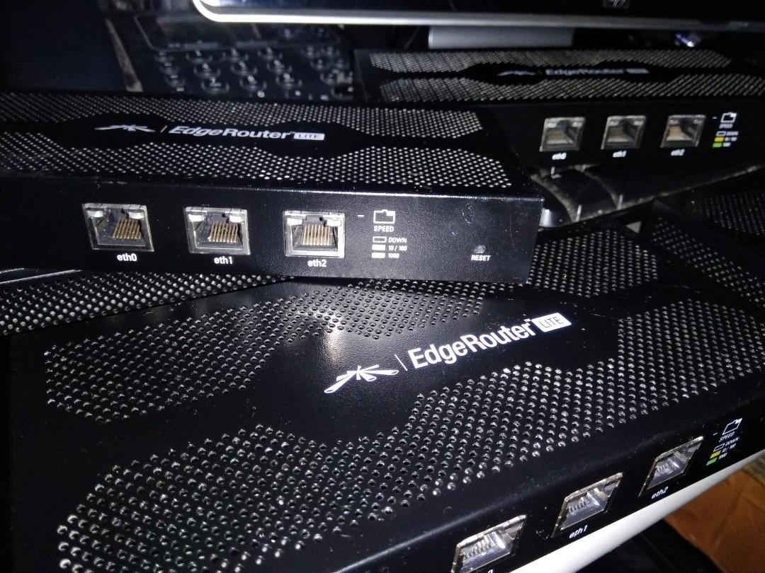 EDGE ROUTERS LITE with power adaptor, Computers & Tech, Office