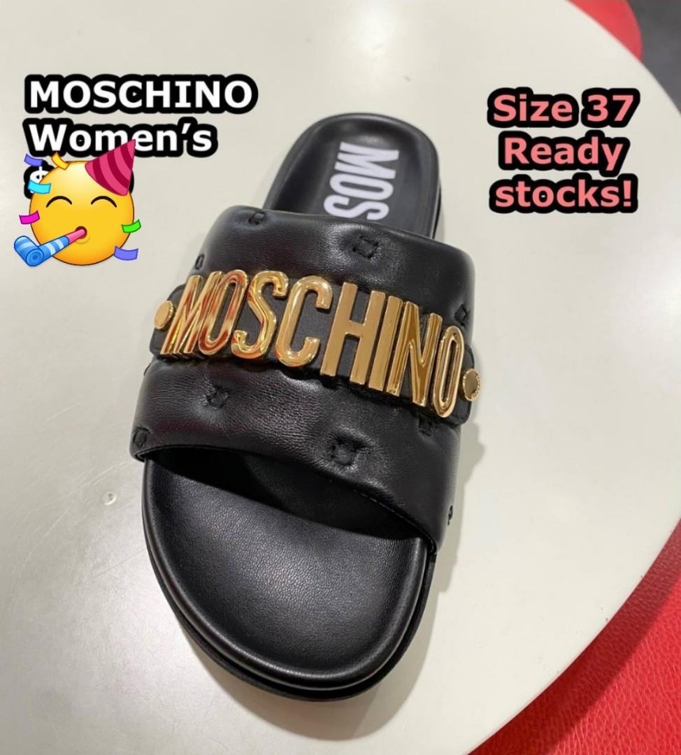 SALES Moschino gold chain signature slides Luxury Sneakers