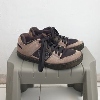 (Kategori: ) berada di . Dikirim oleh jkstr (ID iklan 1182984880, Gambar 1). Deskripsi: .