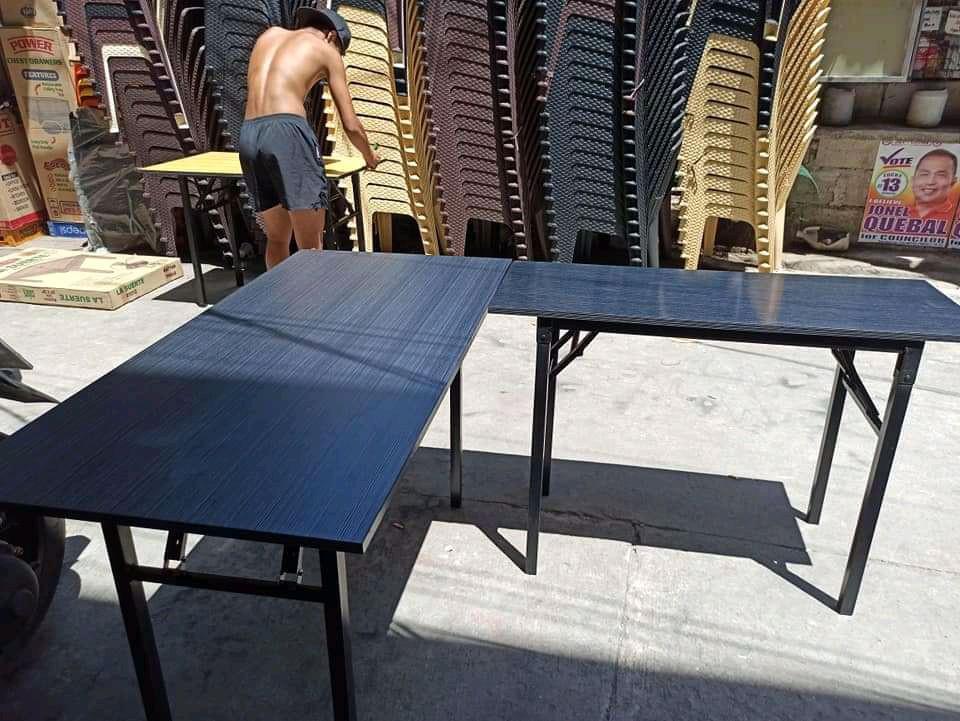 FOLDABLE COMPUTER TABLE AND OFFICE CHAIR😇😊 (Category: Tables & Sets) located in Quezon City. Submitted by masculino (Listing ID 1182915790, Image 2). Description: AVAILABLE✔️ COMPUTER FOLDING TABLE ❤️❤️ BODEGA PRICE‼️✔️ 80X40✔️ 100X40✔️ 120X40✔️ 100X60✔️ 120X60✔️ COD!w/DELIVERY CHARGE✔️ TRHU GCASH PAYMENT✔️ OPEN FOR BULK ORDERS✔️ OPEN FOR PICK UP ORDERS✔️ DIRECT MESSAGE ME🤗❤️ LOC: QUEZON CITY😇.